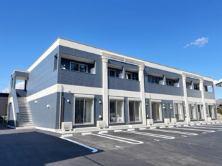 【外観】 | Antique（アンティーク） | 外観写真（昼）