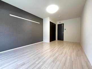 【内装】 | Antique（アンティーク） | 室内