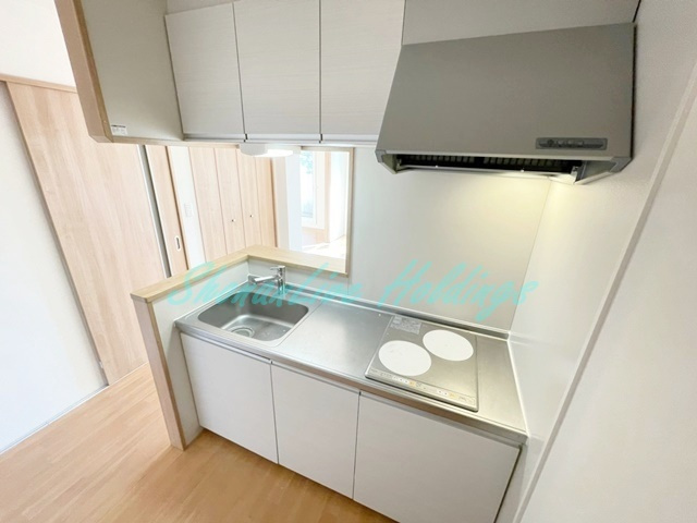 藤沢市湘南台５丁目のアパートのキッチン