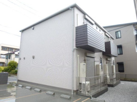 落ち着いた雰囲気の外観です