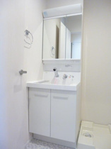 コンパクトで使いやすい洗面所