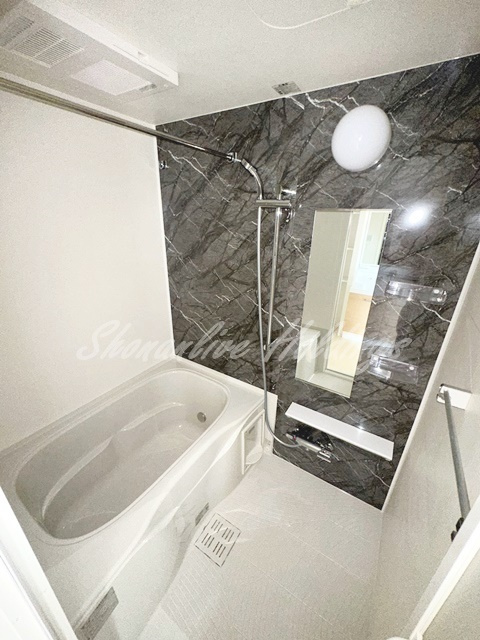 藤沢市辻堂元町５丁目のアパートの浴室