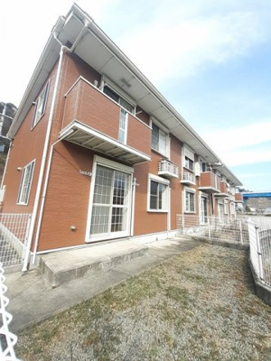 【庭】 | マ・メゾン吉備Ⅱ | たまにはお庭で休日を過ごしてみるのもよいかもしれません