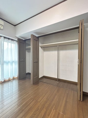 【玄関】 | コアマンションパークシティ | 落ち着いた雰囲気の玄関。気品漂う空間が住まいの質を高めます！