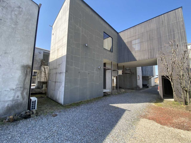 竜美丘コートビレジの外観