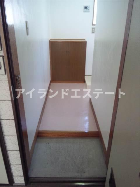 シャンデール　角部屋　最上階　学生おすすめ　の玄関