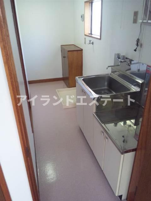 シャンデール　角部屋　最上階　学生おすすめ　のキッチン