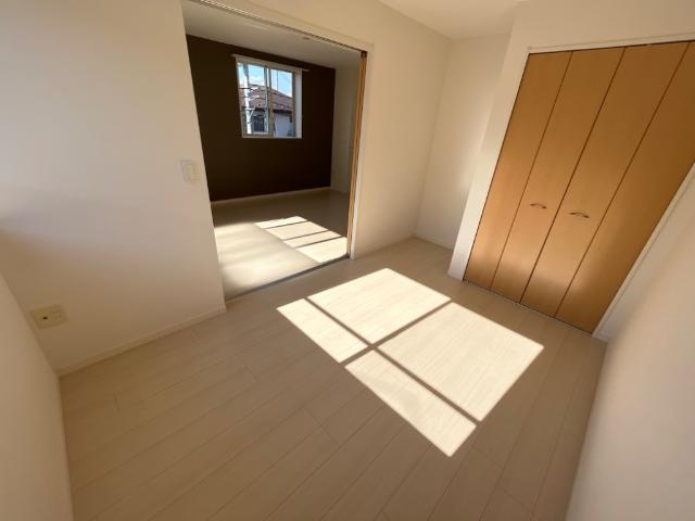 Ｍａｊｅｓｔｉｃ　ｇａｒｄｅｎの内装|洋室