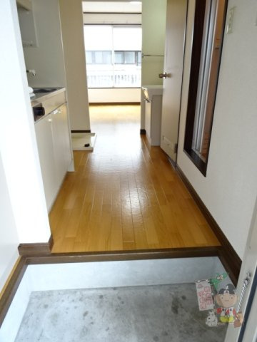 フレグランスＭ１の玄関