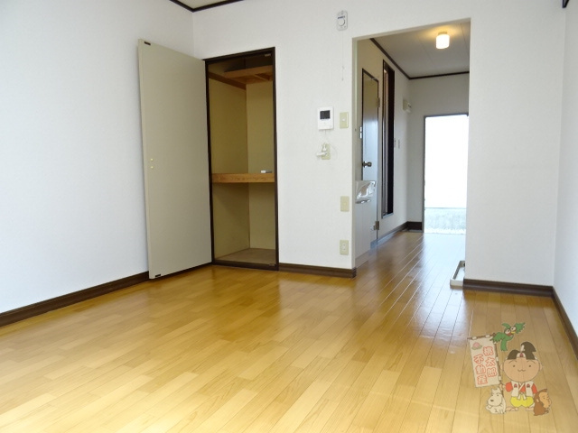フレグランスＭ１の居間・リビング