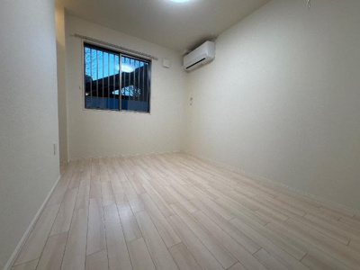 【寝室】 | セレーナ | 寝室