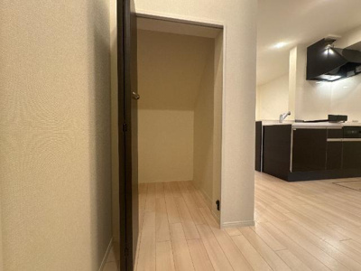 【内装】 | セレーナ | 廊下