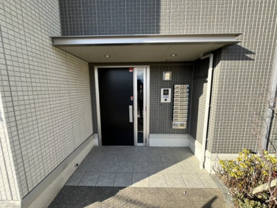 【エントランス】 | Belle Cerezo古曽部