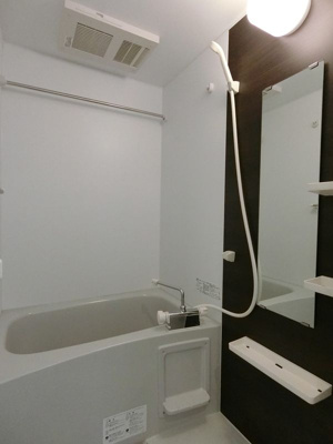 【浴室】 | リブリ・snow owl | ゆったり過ごせるお風呂です