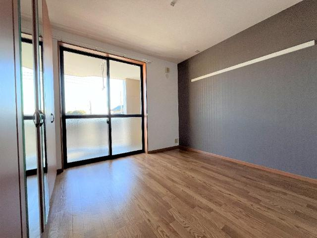 リバーサイドビューの内装|洋室