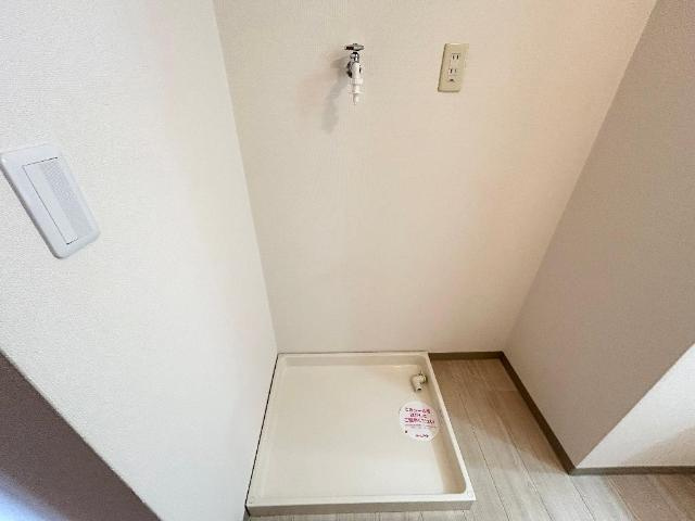 ガーデンヒルズNAKAYAMA弐番館のその他|洗濯機置場