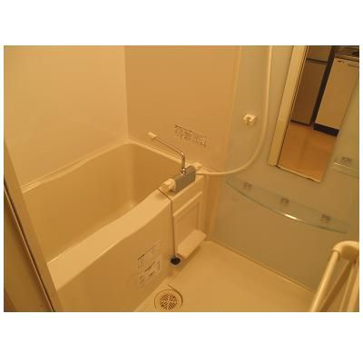 ステージグランデ大宮の内装|明るい室内です