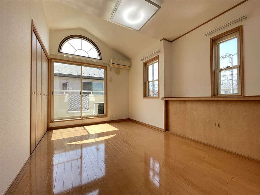 新白岡チェリー館の洋室|6.75帖洋室