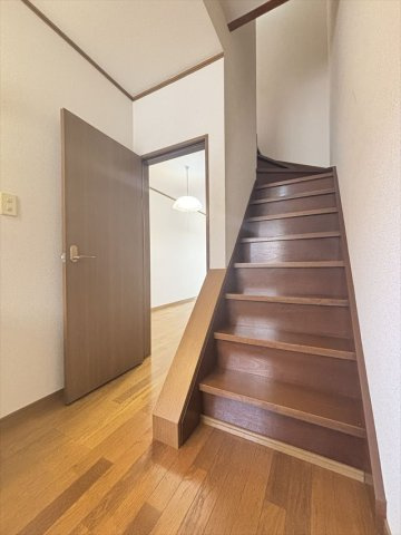 テラスハウスケンの内装|明るい室内です