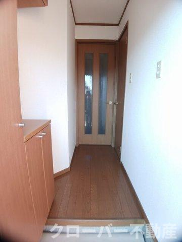 ウエスト・ロードＡの玄関