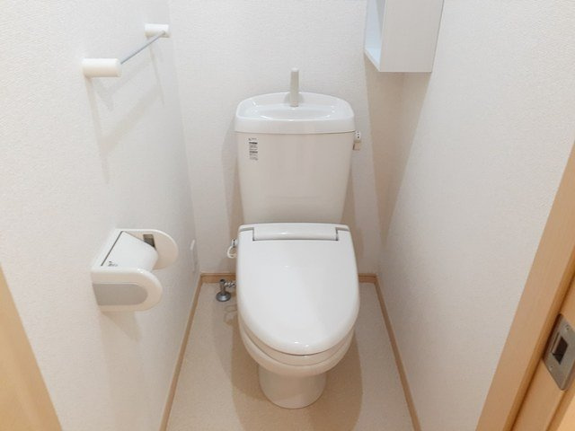 リバーサイド　リリーのトイレ