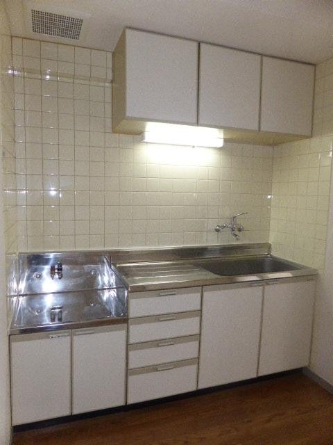 ロイヤルマンション今井のキッチン|お料理しやすいキッチンです