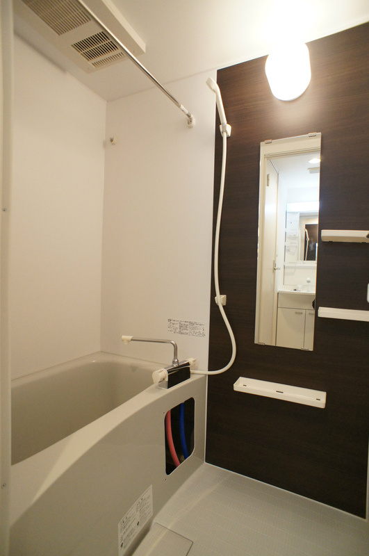 リブリ・並木の浴室|日々の疲れを癒すお風呂付です