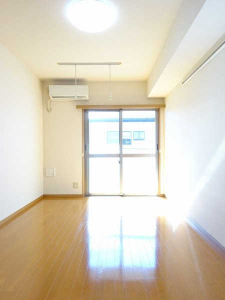 プレール・ドゥーク東京ＮＯＲＴＨの居間・リビング|ゆったり過ごせるリビングです