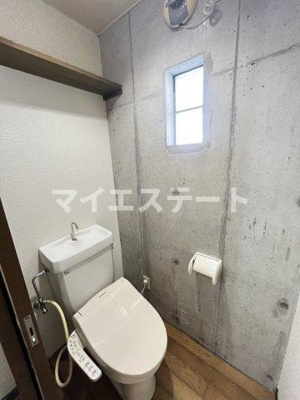 【トイレ】 | サンライズマンション | 別部屋写真