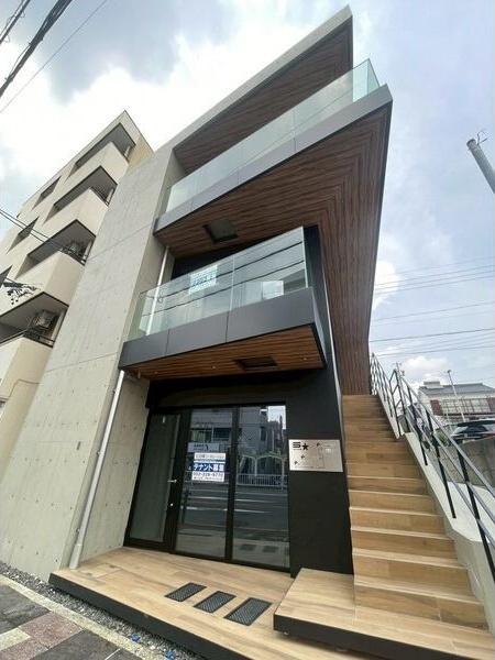 FIVE STAR BILLの外観