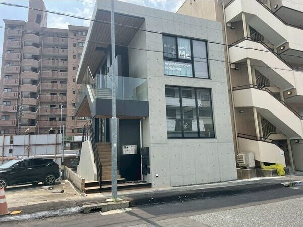 FIVE STAR BILLの外観
