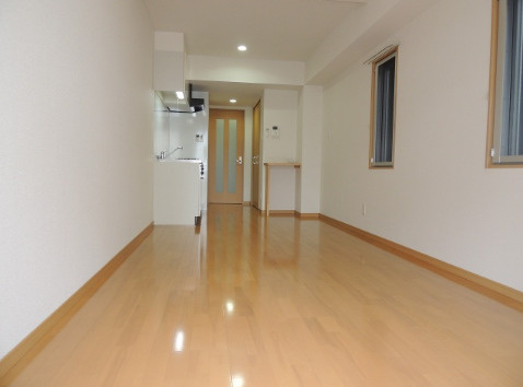 NABビルの居間・リビング