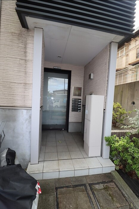 ペガサス西国分寺のエントランス