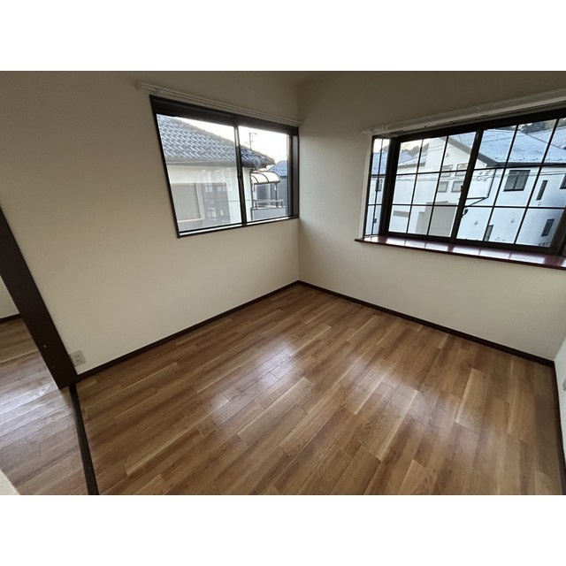 リブレス戸張戸建の洋室