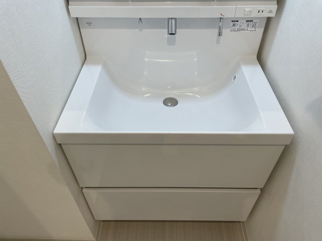 M・ラヴェリテ森下の洗面所