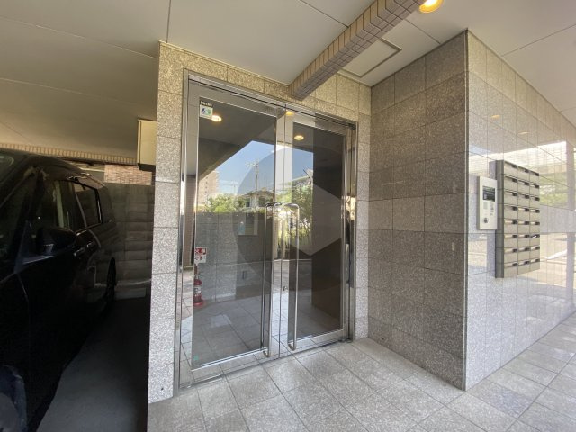 カーサセレノⅡのエントランス