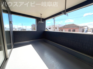 【バルコニー】 | 瑞穂市野田新田新築建売残り1棟！お車並列5台以上可能！広めのインナーバルコニーのあるお家！ | 瑞穂市野田新田新築建売残り1棟！お車並列5台以上可能！広めのインナーバルコニーのあるお家！