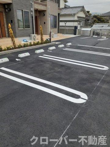 スカイ・ハイツの駐車場