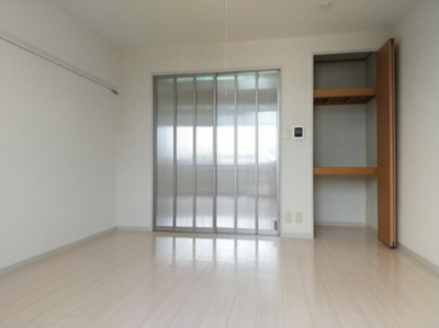 【洋室】 | フローラルヒカリ | 同間取り別部屋写真です。