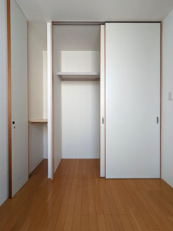 【洋室】 | ミニキューブ