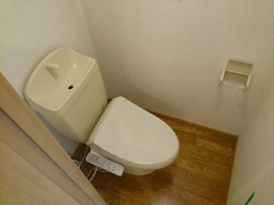 【トイレ】 | オネスティ | コンパクトで使いやすいトイレです