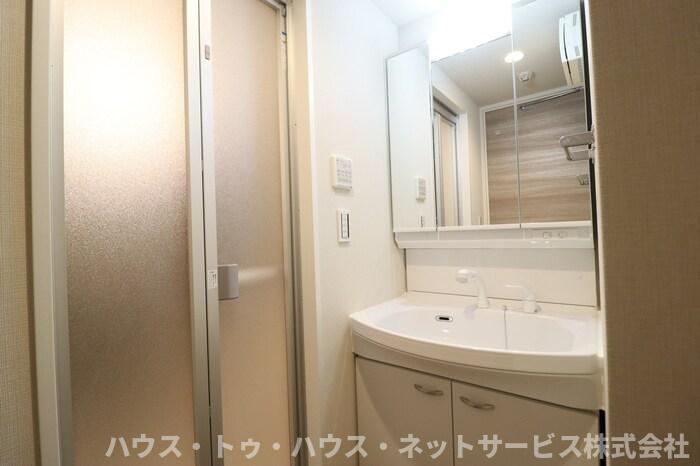 LIGHT  HOUSEの洗面所