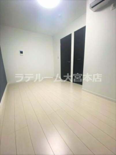 ハルジュールの内装