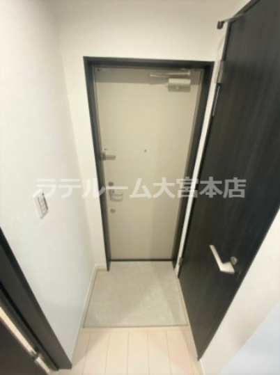 ハルジュールの玄関