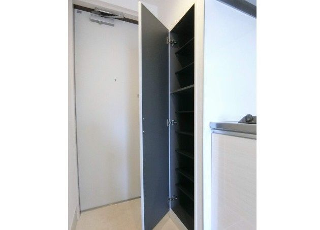 リブリ・サニーグレイスの収納