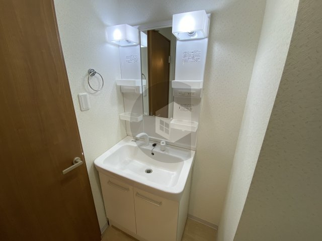 アクティブ・オクダの独立洗面台