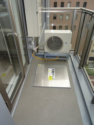 【バルコニー】 | エルヴェ東天満