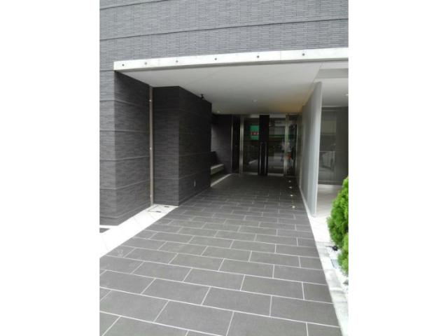 EL -NIDO　FUKUZAWAのエントランス