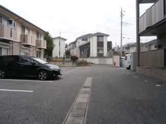 【駐車場】 | エルスリー緑