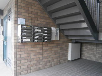 【ロビー】 | エルスリー緑